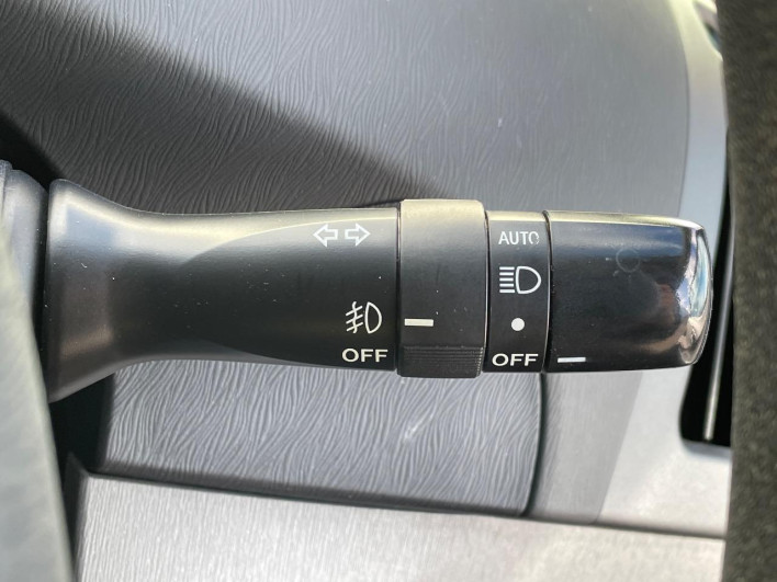 2010 Toyota Prius DAA-ZVW30 (UW-69f56bf8ace15)[13]