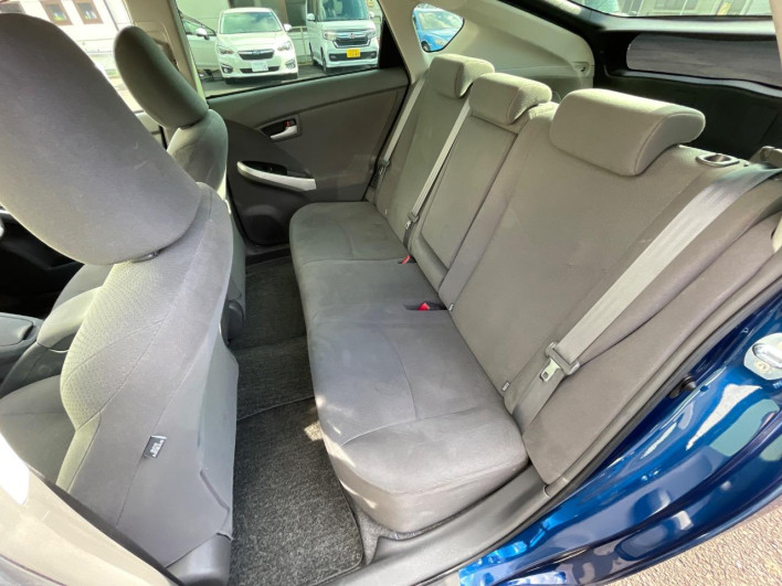 2010 Toyota Prius DAA-ZVW30 (UW-69f56bf8ace15)[28]