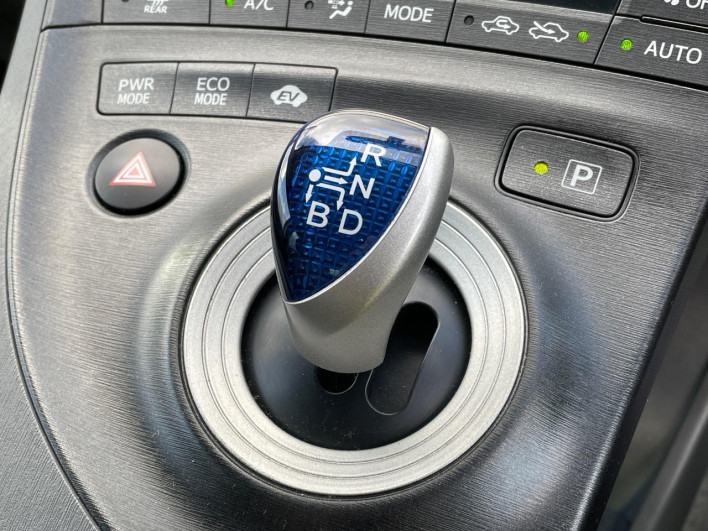 2010 Toyota Prius DAA-ZVW30 (UW-69f56bf8ace15)[7]