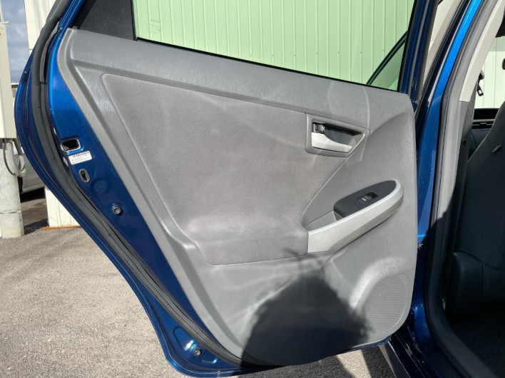 2010 Toyota Prius DAA-ZVW30 (UW-69f56bf8ace15)[25]