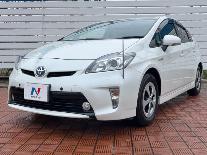 2015 Toyota Prius DAA-ZVW30 (UW-69f56bf904ad3)[17]