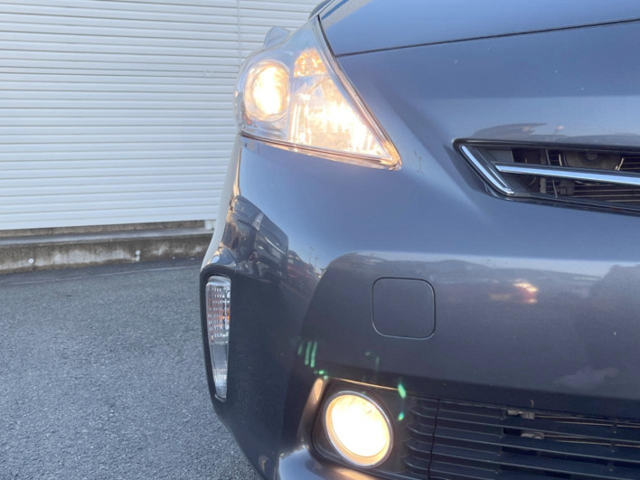 2014 Toyota Prius α DAA-ZVW41W (UW-69f56bfadda36)[5]