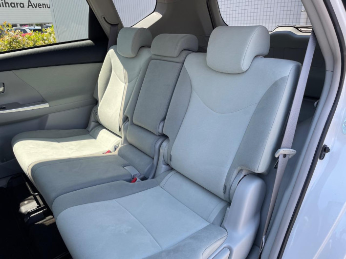 2012 Toyota Prius α DAA-ZVW41W (UW-69f56bfb8950a)[22]