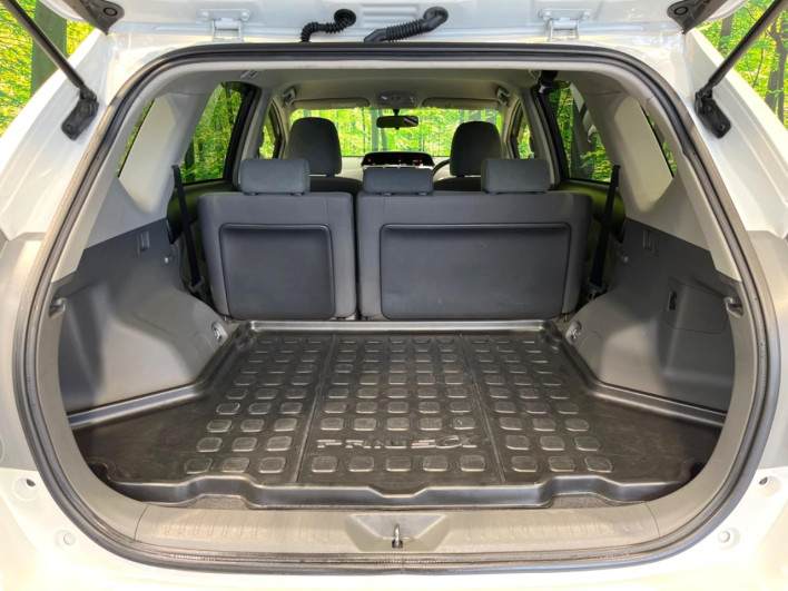 2013 Toyota Prius α DAA-ZVW41W (UW-69f56bfbec20b)[25]