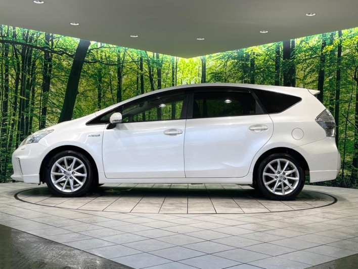 2013 Toyota Prius α DAA-ZVW41W (UW-69f56bfbec20b)[7]