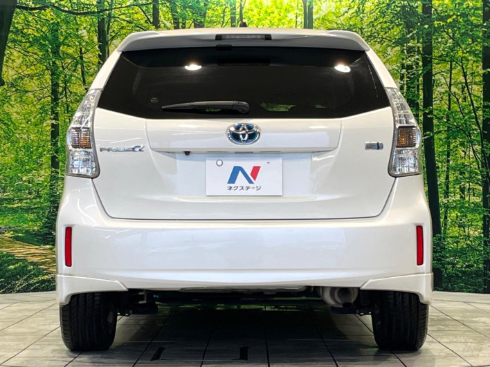 2013 Toyota Prius α DAA-ZVW41W (UW-69f56bfbec20b)[9]