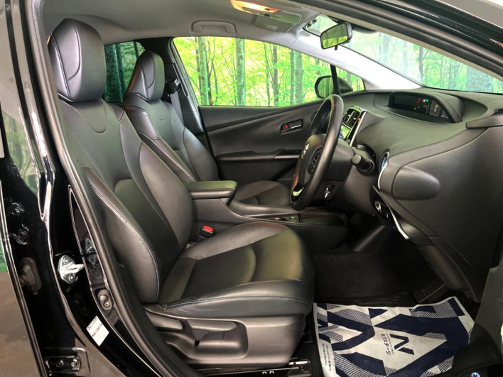 2020 Toyota Prius 6AA-ZVW51 (UW-69f56c0033d81)[17]
