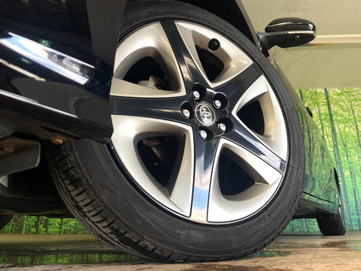 2020 Toyota Prius 6AA-ZVW51 (UW-69f56c0033d81)[4]