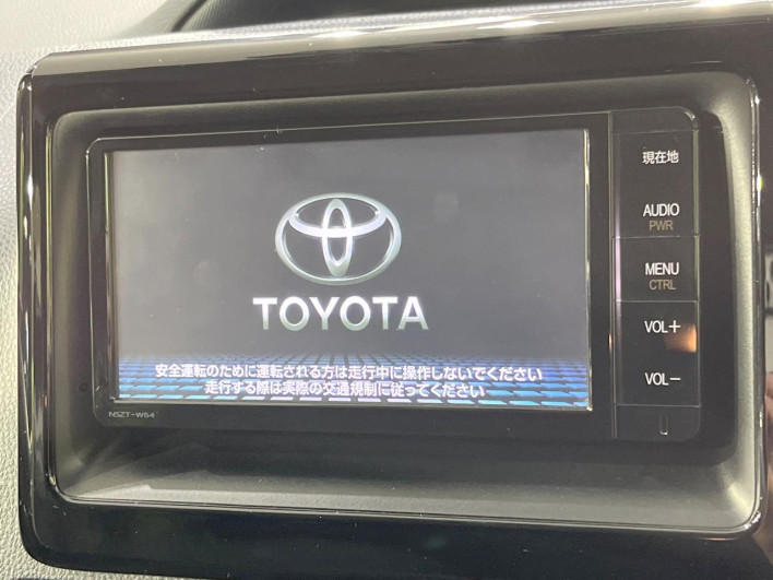 2015 Toyota Voxy DAA-ZWR80G (UW-69f56c0587219)[6]