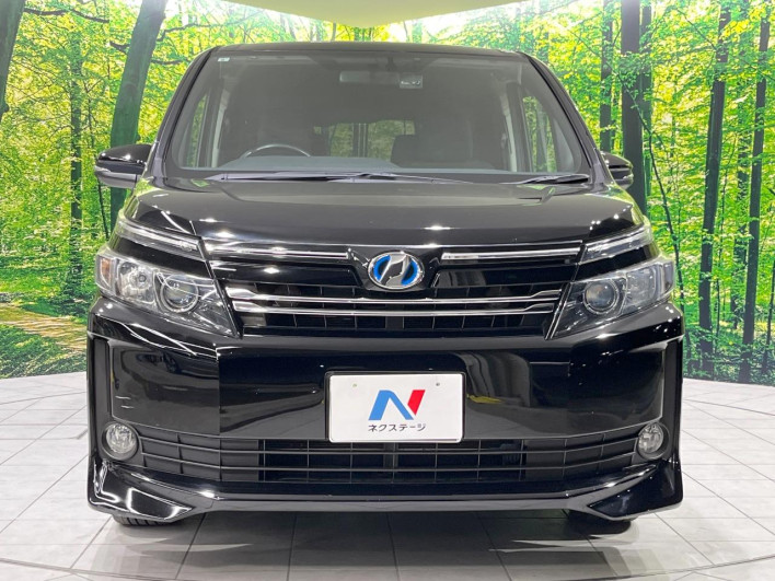 2015 Toyota Voxy DAA-ZWR80G (UW-69f56c0587219)[17]