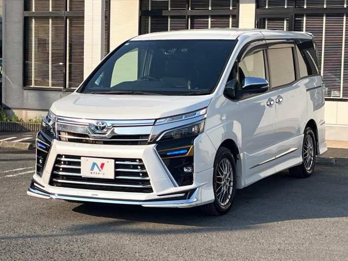 2020 Toyota Voxy 6AA-ZWR80W (UW-69f56c07c9695)[5]
