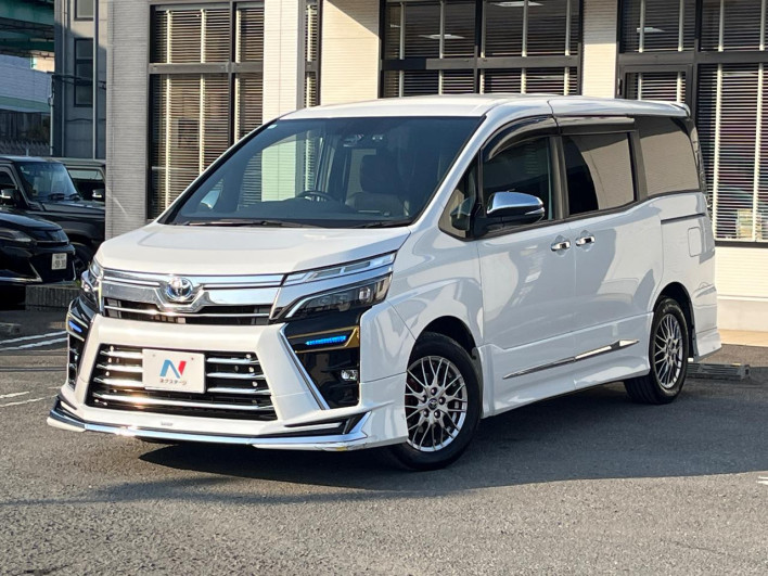 2020 Toyota Voxy 6AA-ZWR80W (UW-69f56c07c9695)[0]