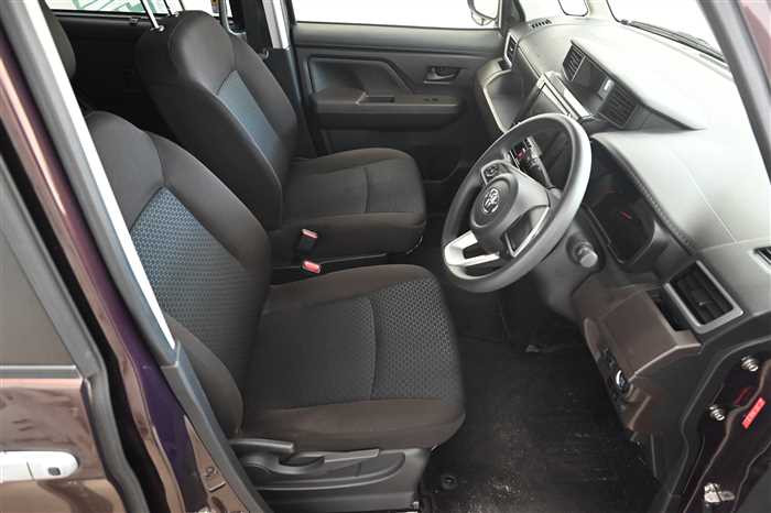 2021 Toyota Roomy 5BA-M900A (UW-69f5a9e1bb47c)[8]