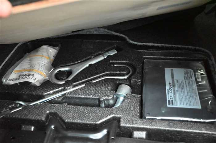 2021 Toyota Roomy 5BA-M900A (UW-69f5a9e1bb47c)[13]