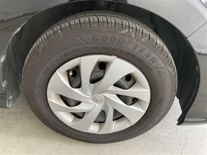 2021 Toyota Yaris 5BA-KSP210 (UW-69f5a9e285b67)[7]