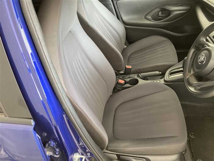 2021 Toyota Yaris 5BA-KSP210 (UW-69f5a9e2d43d4)[9]