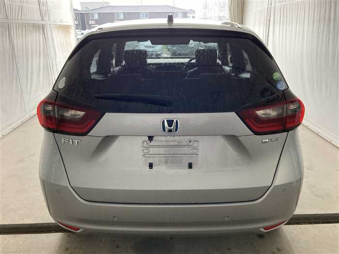 2021 Honda Fit Hybrid 6AA-GR3 (UW-69f5a9e35ba8c)[5]