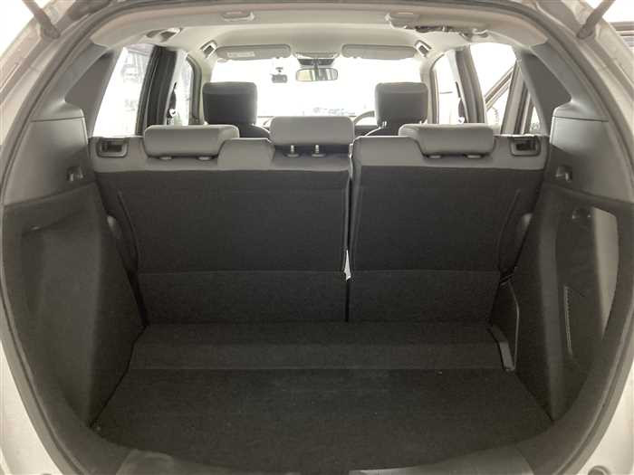 2021 Honda Fit Hybrid 6AA-GR3 (UW-69f5a9e35ba8c)[11]