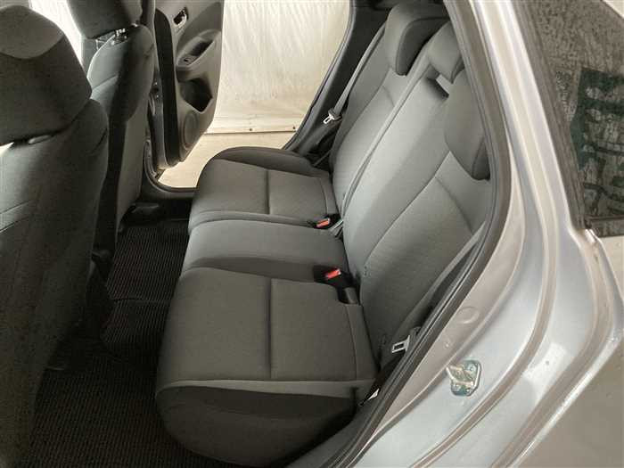 2021 Honda Fit Hybrid 6AA-GR3 (UW-69f5a9e35ba8c)[13]