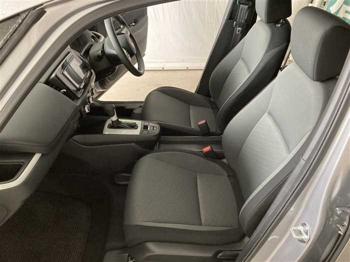 2021 Honda Fit Hybrid 6AA-GR3 (UW-69f5a9e35ba8c)[14]
