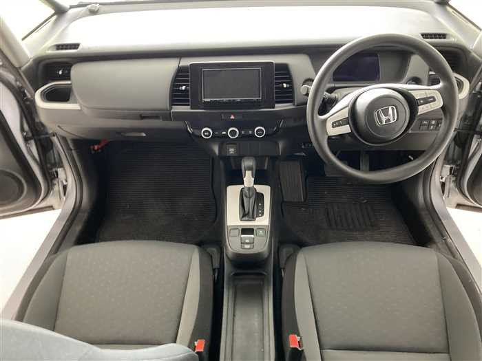 2021 Honda Fit Hybrid 6AA-GR3 (UW-69f5a9e35ba8c)[15]