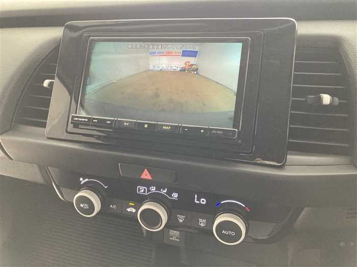 2021 Honda Fit Hybrid 6AA-GR3 (UW-69f5a9e35ba8c)[21]