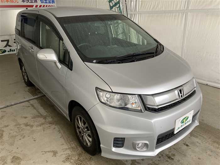 2015 Honda Freed Spike DBA-GB3 (UW-69f5a9e3f1fbd)[2]