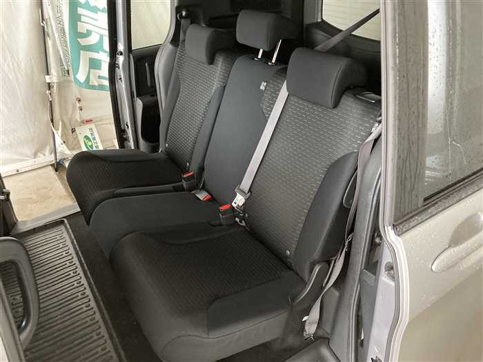 2015 Honda Freed Spike DBA-GB3 (UW-69f5a9e3f1fbd)[12]
