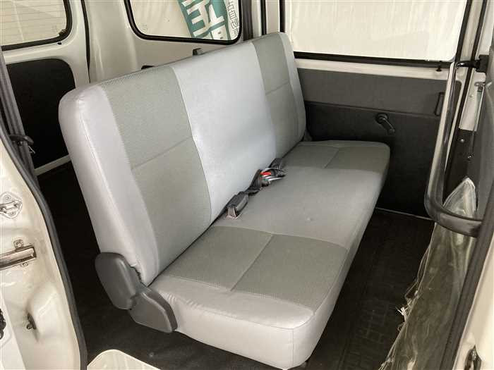 2021 Toyota Townace Van 5BF-S403M (UW-69f5a9e4624f9)[10]