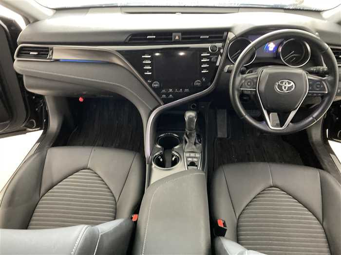 2021 Toyota Camry Hybrid 6AA-AXVH70 (UW-69f5a9e7769aa)[15]