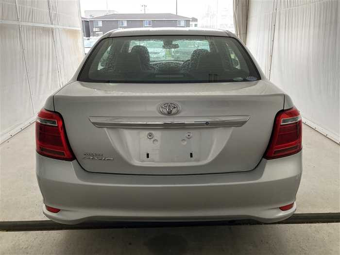 2015 Toyota Corolla Axio DBA-NRE160 (UW-69f5a9e77a90e)[5]
