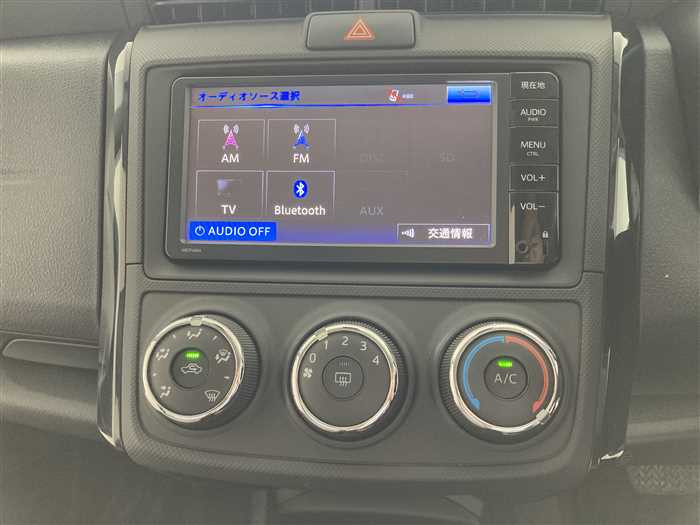 2015 Toyota Corolla Axio DBA-NRE160 (UW-69f5a9e77a90e)[19]