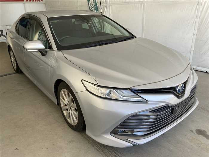 2017 Toyota Camry Hybrid DAA-AXVH70 (UW-69f5a9efaa98b)[2]