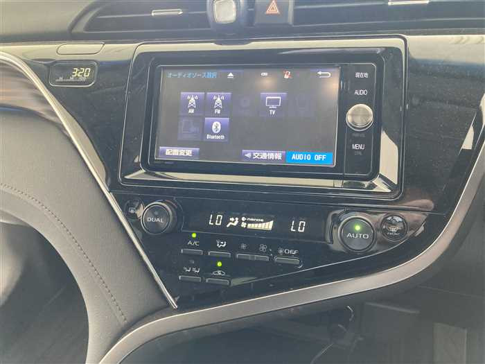 2017 Toyota Camry Hybrid DAA-AXVH70 (UW-69f5a9efaa98b)[18]