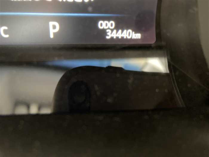 2017 Toyota Camry Hybrid DAA-AXVH70 (UW-69f5a9efaa98b)[23]