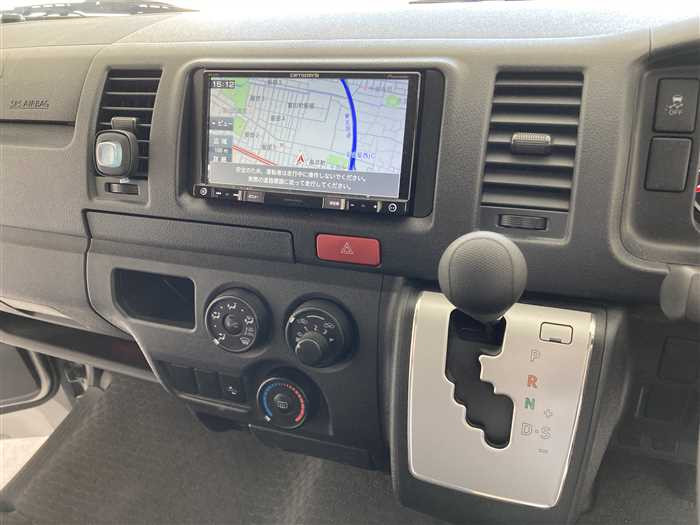 2020 Toyota Hiace Van CBF-TRH200V (UW-69f5a9f089584)[20]
