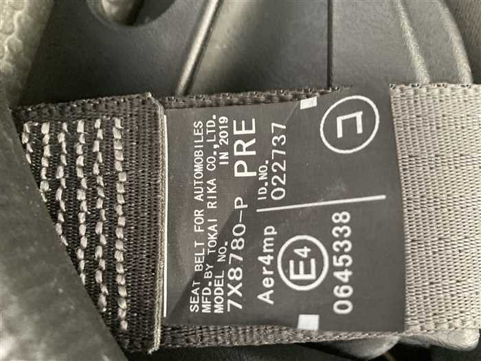 2020 Toyota Hiace Van CBF-TRH200V (UW-69f5a9f089584)[23]