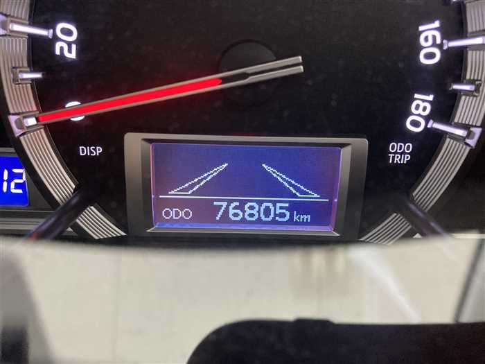 2020 Toyota Hiace Van CBF-TRH200V (UW-69f5a9f089584)[24]