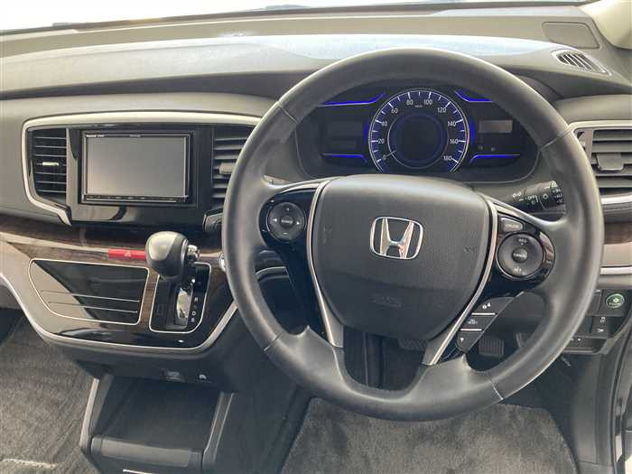 2017 Honda Odyssey Hybrid DAA-RC4 (UW-69f5a9f0b8b64)[17]