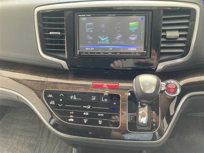 2017 Honda Odyssey Hybrid DAA-RC4 (UW-69f5a9f0b8b64)[22]