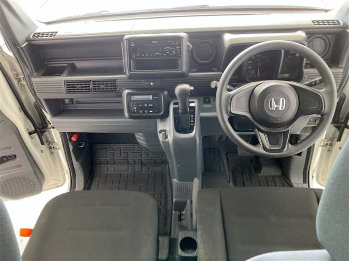 2019 Honda N-VAN HBD-JJ2 (UW-69f5a9f1214a8)[14]