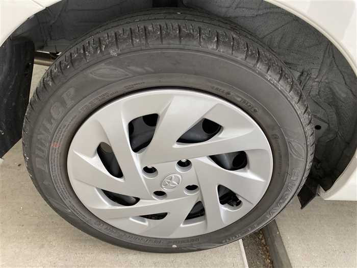 2021 Toyota Corolla Axio 5BA-NRE161 (UW-69f5a9f5cc136)[8]