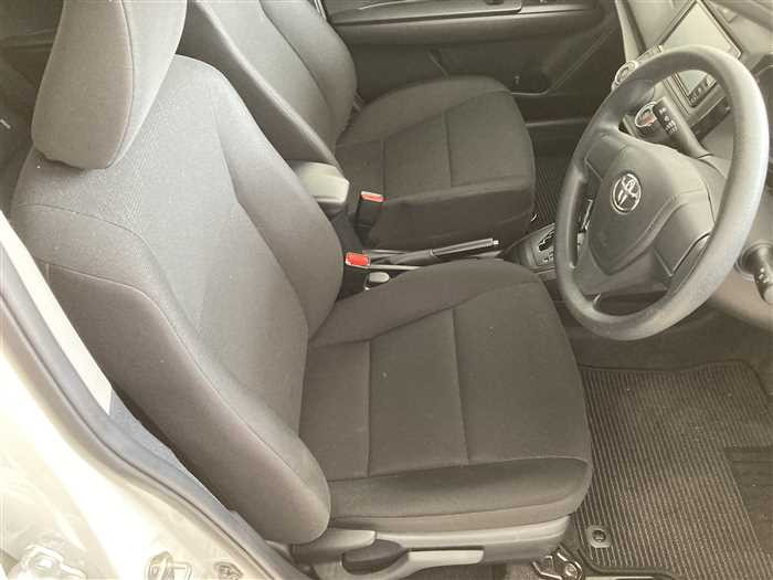 2021 Toyota Corolla Axio 5BA-NRE161 (UW-69f5a9f5cc136)[9]