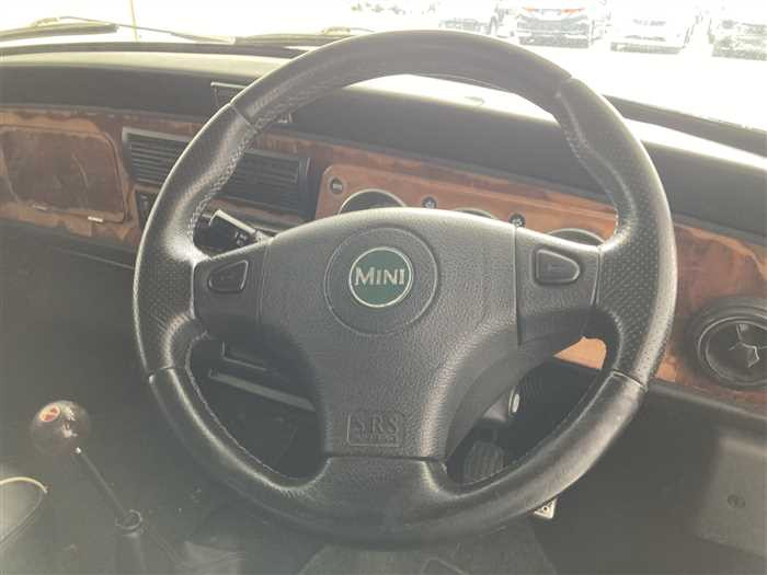 1999 Rover Mini E-XN12A (UW-69f5a9f65f8fe)[18]