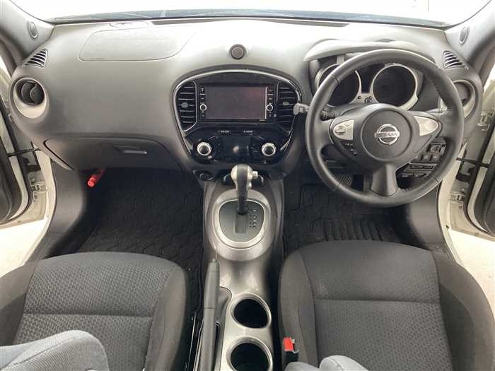 2020 Nissan JUKE DBA-YF15 (UW-69f5a9f792679)[15]