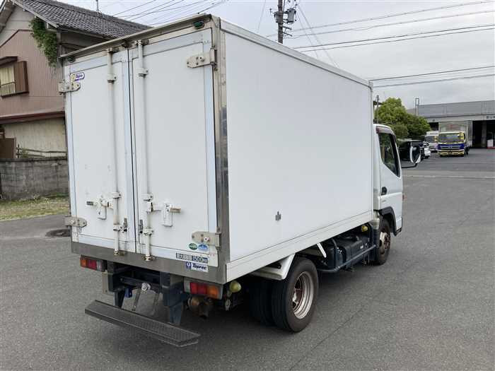2015 Mitsubishi Canter TPG-FBA00 (UW-69f5a9fba63ed)[1]