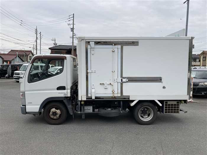 2015 Mitsubishi Canter TPG-FBA00 (UW-69f5a9fba63ed)[5]