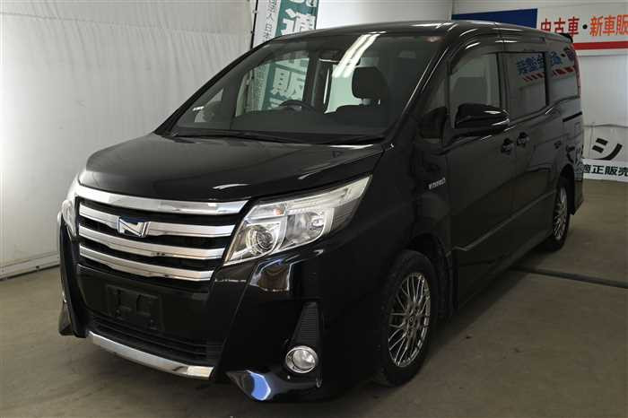 2016 Toyota Noah DAA-ZWR80W (UW-69f5a9fbea8e6)[0]