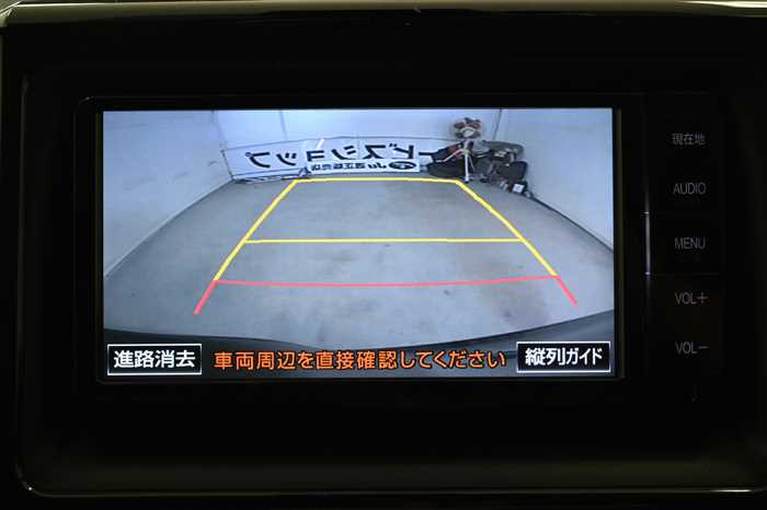 2016 Toyota Noah DAA-ZWR80W (UW-69f5a9fbea8e6)[20]