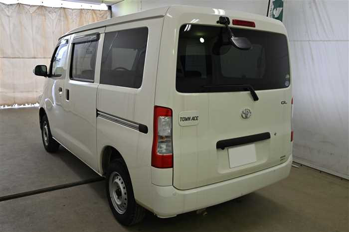 2021 Toyota Townace Van 5BF-S403M (UW-69f5a9fcd5685)[3]